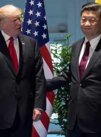Americký prezident Donald Trump a jeho čínský protějšek Si Ťin-pching