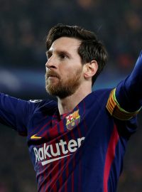 Lionell Messi dal v Lize mistrů už 100 gólů