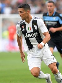Cristiano Ronaldo v dresu Juventusu.