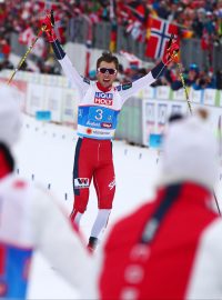 Norský závodník Jarl Magnus Riiber