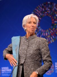Šéfka MMF Christine Lagardeová a předseda IMFC Lesetja Kganyago
