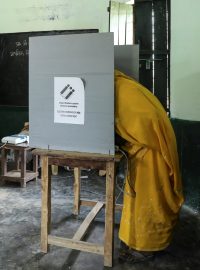 Indové volí v parlamentních volbách