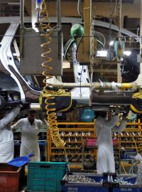 Indický automobilový průmysl v posledních měsících zažívá rozsáhlé propouštění zaměstnanců v důsledku propadu prodeje aut a motocyklů