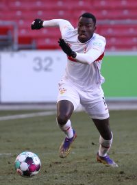 Konžský fotbalista Silas Katompa Mvumpa, který dosud hrál pod jménem Silas Wamangituka