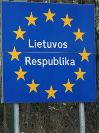 Litva v úterý vyhlásila kvůli migraci výjimečný stav u hranic s Běloruskem