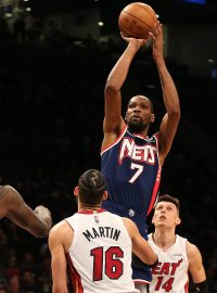 Kevin Durant v dresu Brooklyn Nets