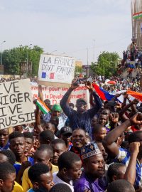 Protifrancouzské protesty v Nigeru