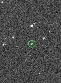 Sonda OSIRIS-Rex americké vesmírné agentury NASA poslala svůj první snímek planetky Bennu, která je cílem její mise.