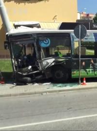 Nehoda trolejbusu v Českých Budějovicích