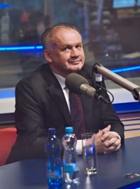 Andrej Kiska, slovenský prezident, ve studiu Radiožurnálu