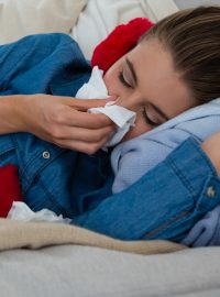 Rýma, nemoc, nachlazení, chřipka
