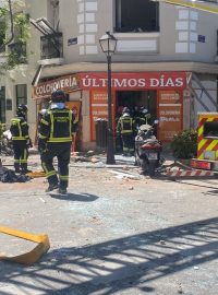 Španělští hasiči prohledávají místo exploze