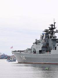 Ruská loď ve Vladivostockém přístavu