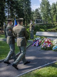 Bez přítomnosti veřejnosti se v Památníku Ležáky uskutečnil pietní akt k 79. výročí vyhlazení osady nacisty