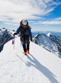 horolezec, alpy ilustrační foto