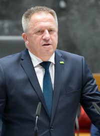 Ministr hospodářství Zdravko Počivalšek