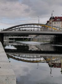 Města a obce podél řeky Moravy už mohou využívat pozemky, které byly dlouhé roky blokované pro stavbu průplavu Dunaj-Odra-Labe