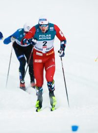 Edvin Anger, Erik Valnes a Johannes Klaebo ve finále sprintu