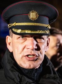 Policejní prezident Martin Vondrášek a ministr vnitra Vít Rakušan na místě střelby u Filozofické fakulty