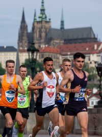 Účastníci Pražského maratonu a mistrovství České republiky